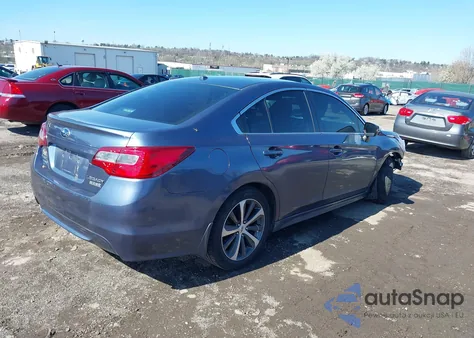 2015 Subaru Legacy 2.5I Limited из США, поврежденный, VIN 4S3BNAN68F3045529